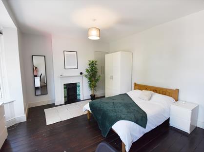Room in a Shared House, Brazil Street, LE2