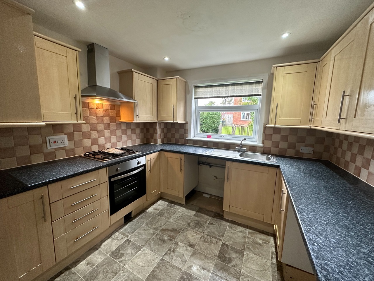 Widnes 3 Bed End Terrace, Parbold Court, WA8 To Rent Now for £795.00 p/m