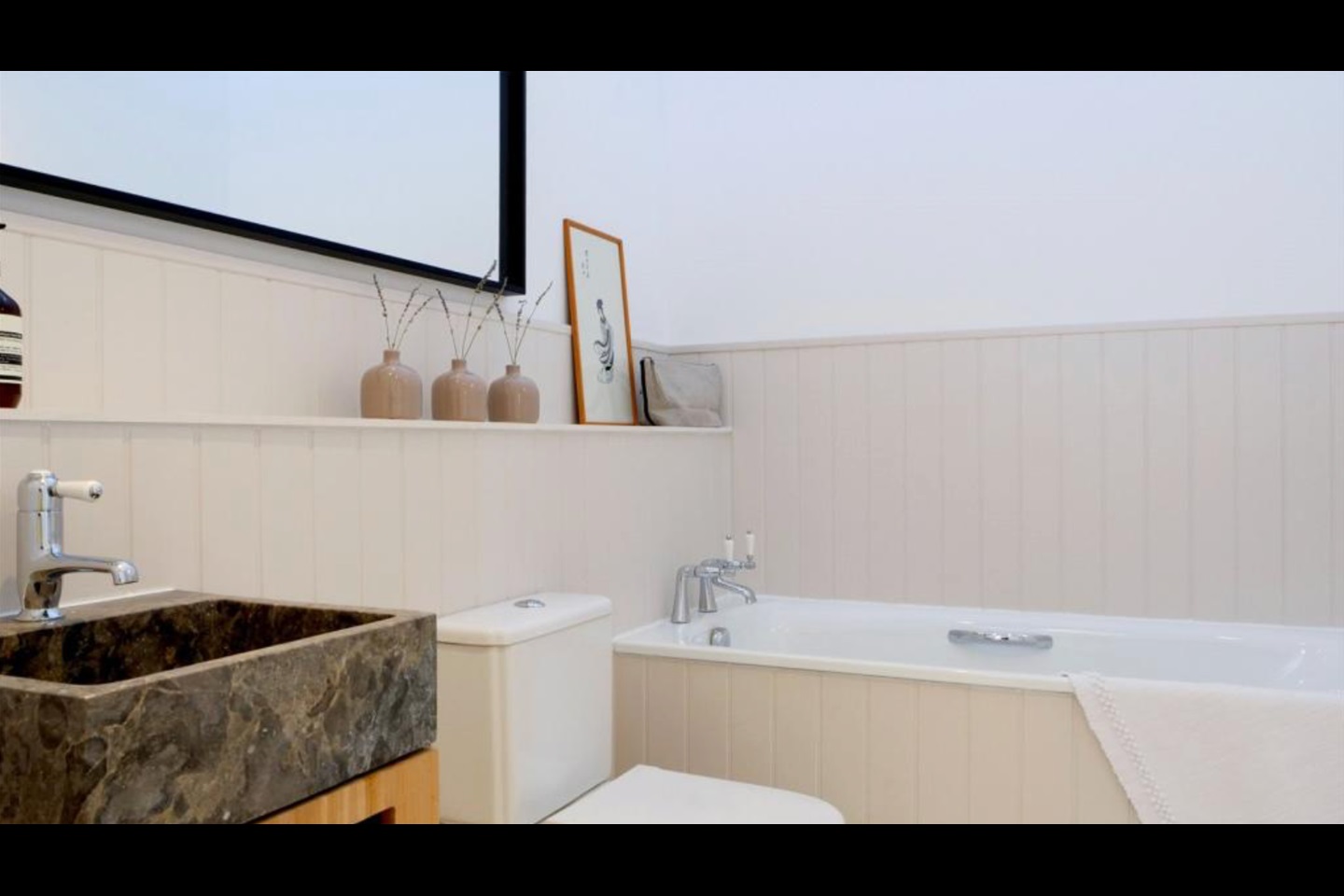 Marlborough 3 Bed Penthouse, Cromwell Mews, SN8 To Rent Now for £