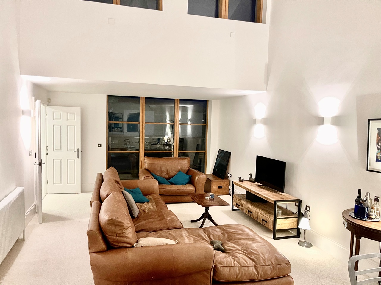 Marlborough 3 Bed Penthouse, Cromwell Mews, SN8 To Rent Now for £