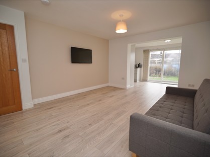 4 Bed Semi-Detached House, Hall Lane, CV2