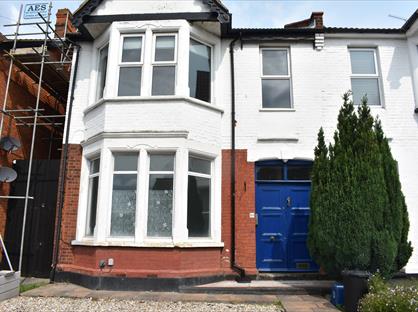 3 Bed Flat, Genesta Road, SS0