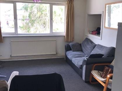 2 Bed Flat, Banbrook Close, B92
