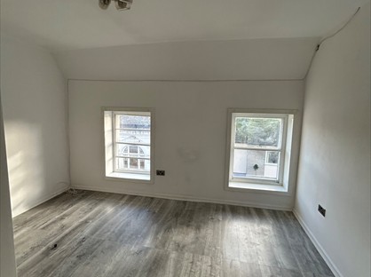1 Bed Flat, Bread Street, TR18