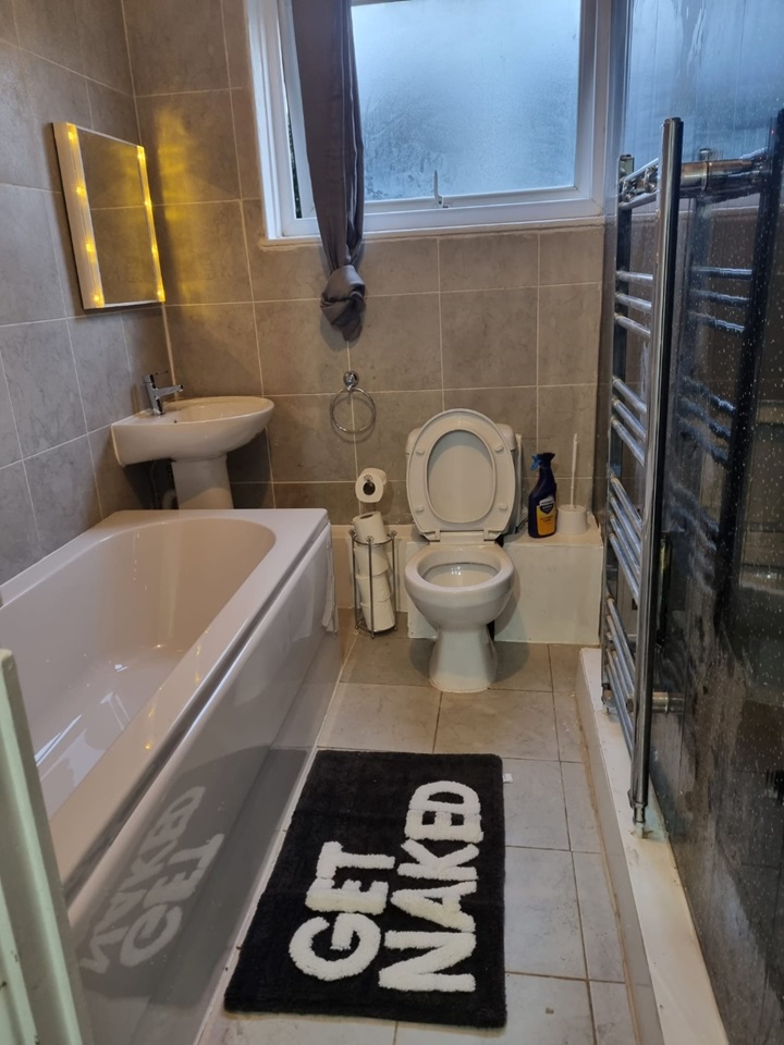 1 Bed Flat, St. Bees Close, M14 photo 3