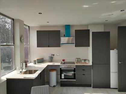 1 Bed Flat, Midgate, PE1