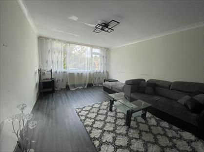 3 Bed Flat, Besant Way, NW10