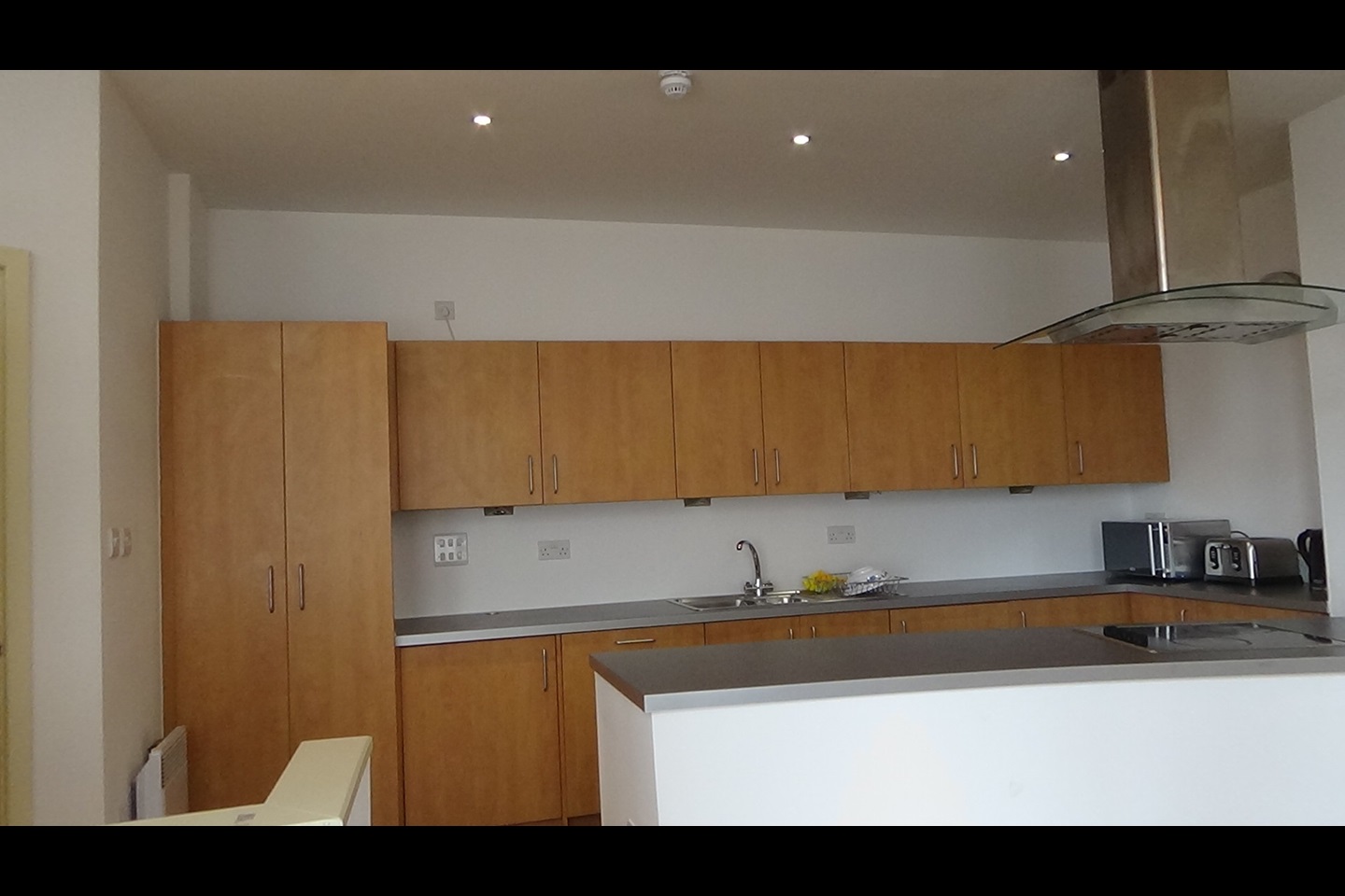 2 Bed Flat, Tower Building, L3 photo 5
