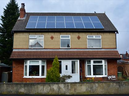 3 Bed Detached House, Halliday Grove, LS12