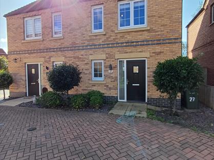 2 Bed Semi-Detached House, Kingfisher Way, NG22