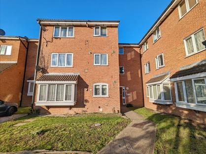 2 Bed Flat, Silver Birch Close, N11