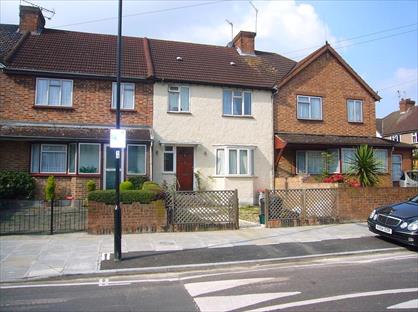 5 Bed Terraced House, Carlisle Avenue, W3
