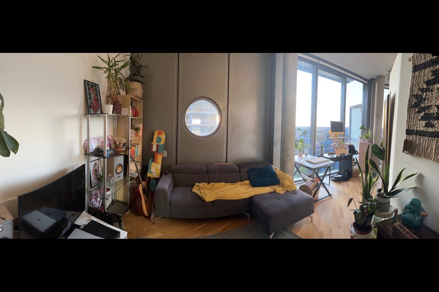 Manchester Studio Flat, Greengate, M3 To Rent Now for £1,200.00 p/m