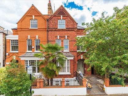 3 Bed Flat, Fulham Park Road, SW6