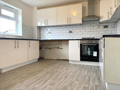 3 Bed Terraced House, Eddison Way, TS8