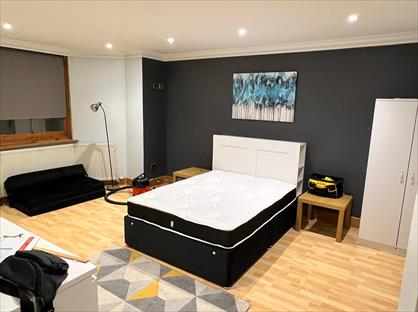 Room in a Shared House, Nottingham Road, CR2