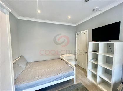 Room in a Shared Flat, Woodheyes Road, NW10