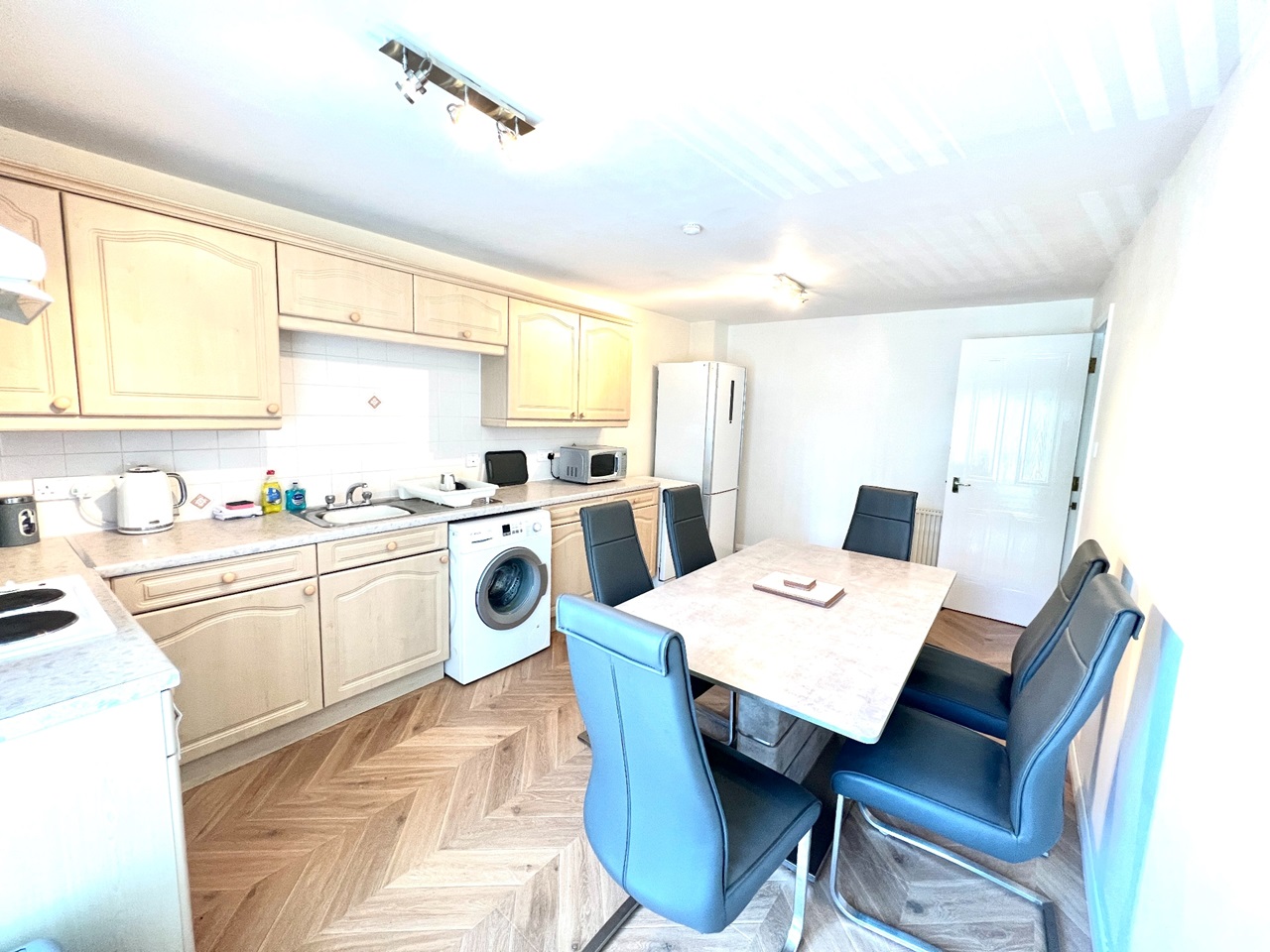 Edinburgh 3 Bed Flat, Hopetoun Crescent, EH7 To Rent Now for £2,400