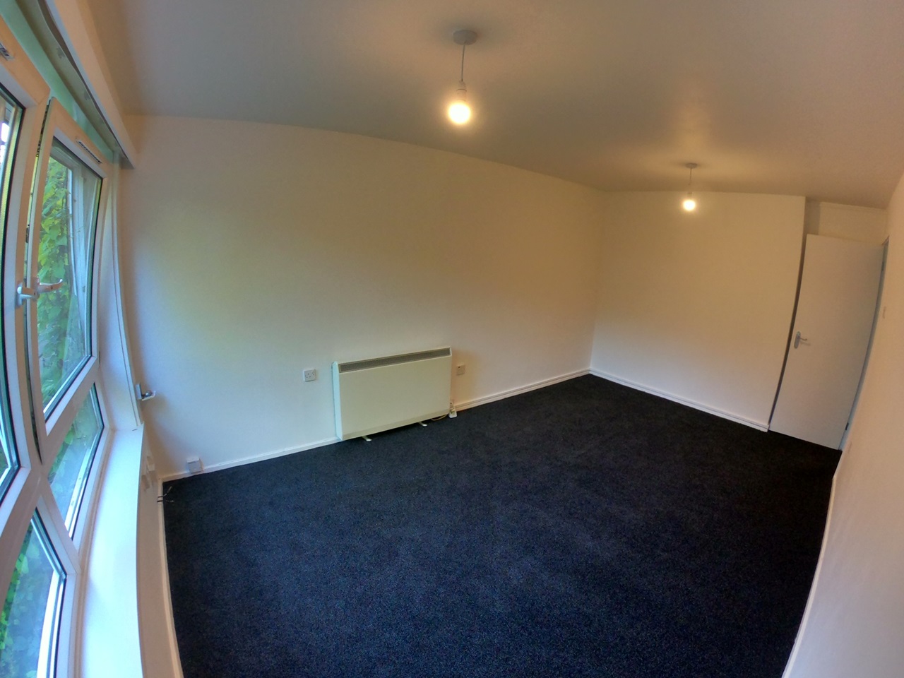1 Bed Flat, Golden Grove, SO14 photo 3