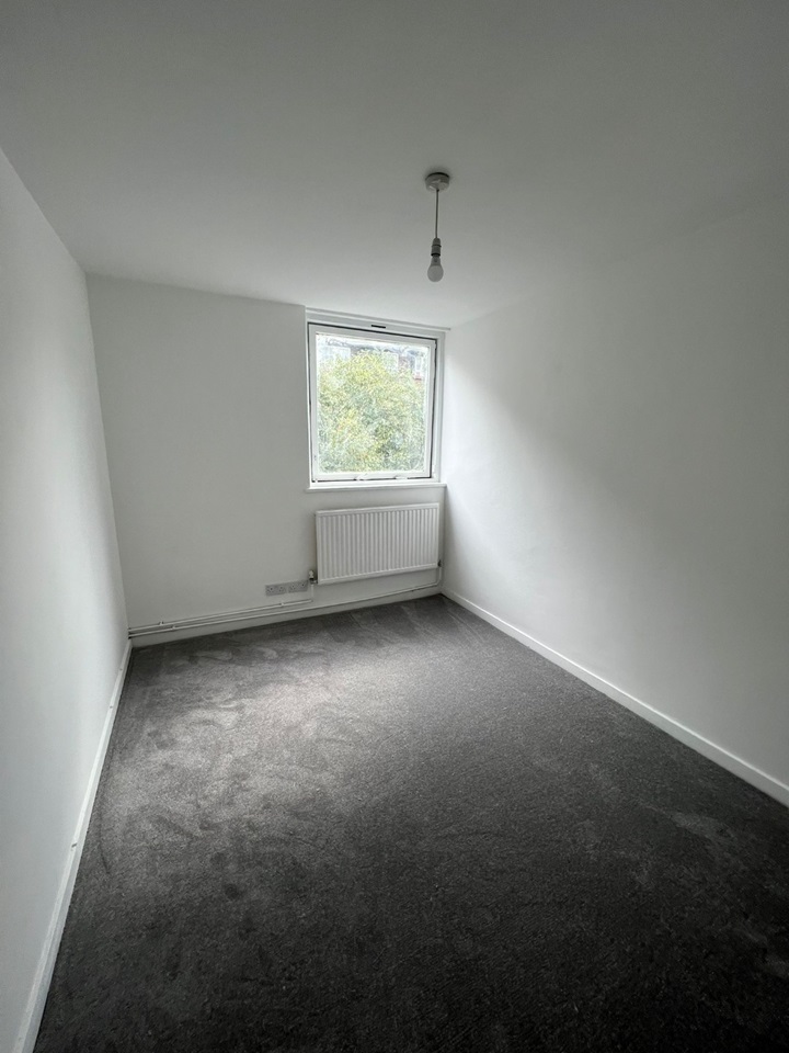 3 Bed Flat, Orchardson Street, NW8 photo 5