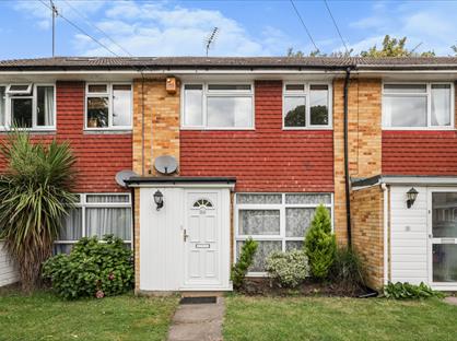 4 Bed Terraced House, Bellamy Close, WD17