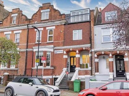 1 Bed Flat, Dennington Park Road, NW6