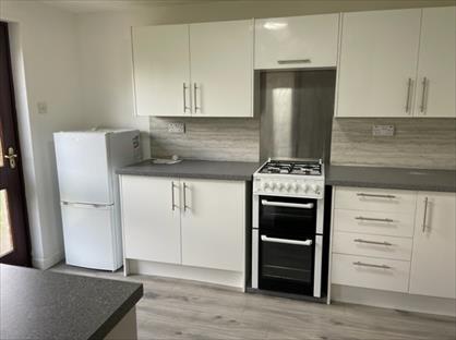 2 Bed Flat, Forrest Place, AB42