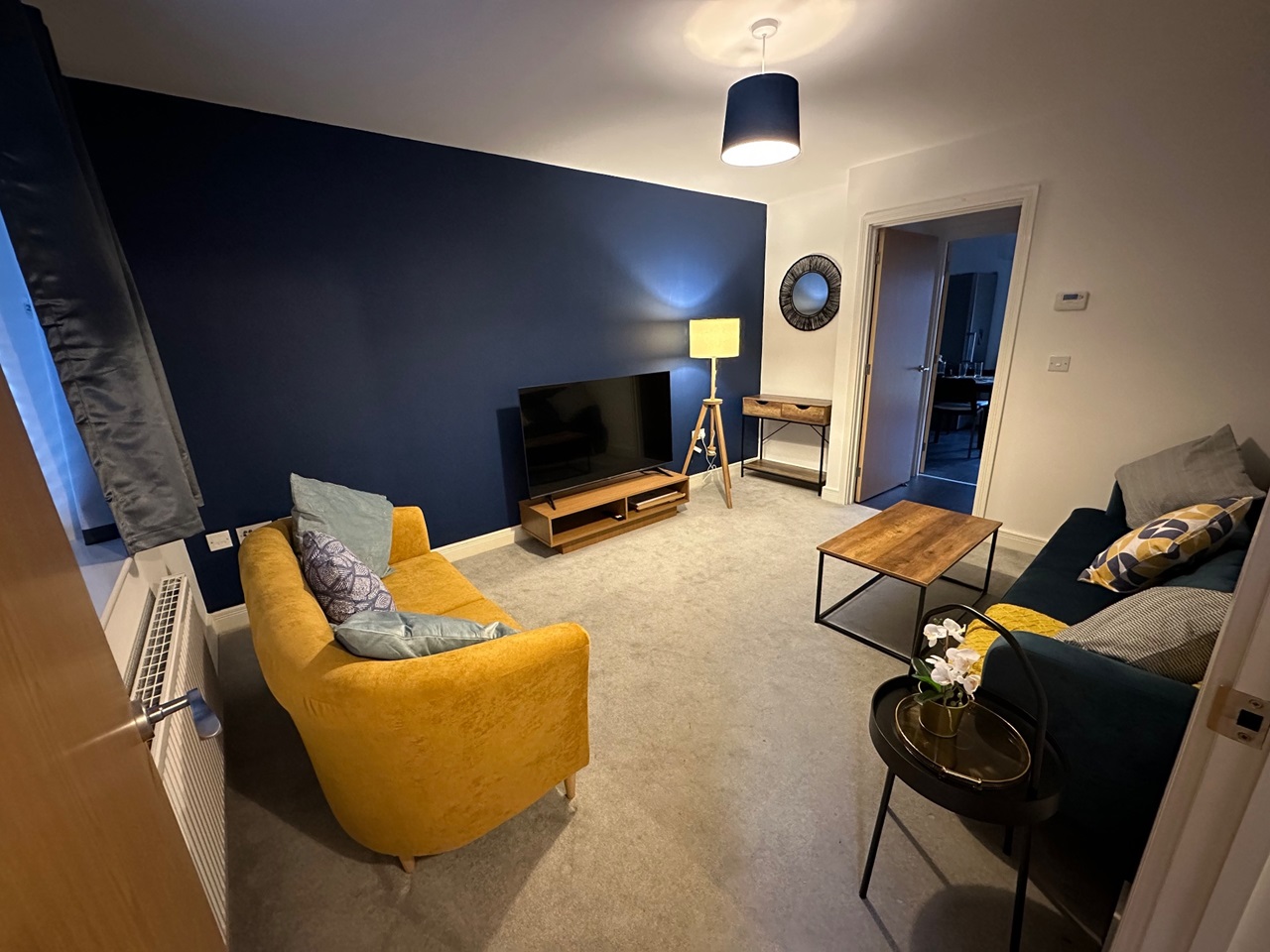 Oxley Park, Milton Keynes 3 Bed SemiDetached House, Rains Road, MK4