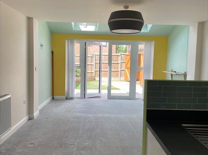 4 Bed Semi-Detached House, Shrewsbury Road, CB3