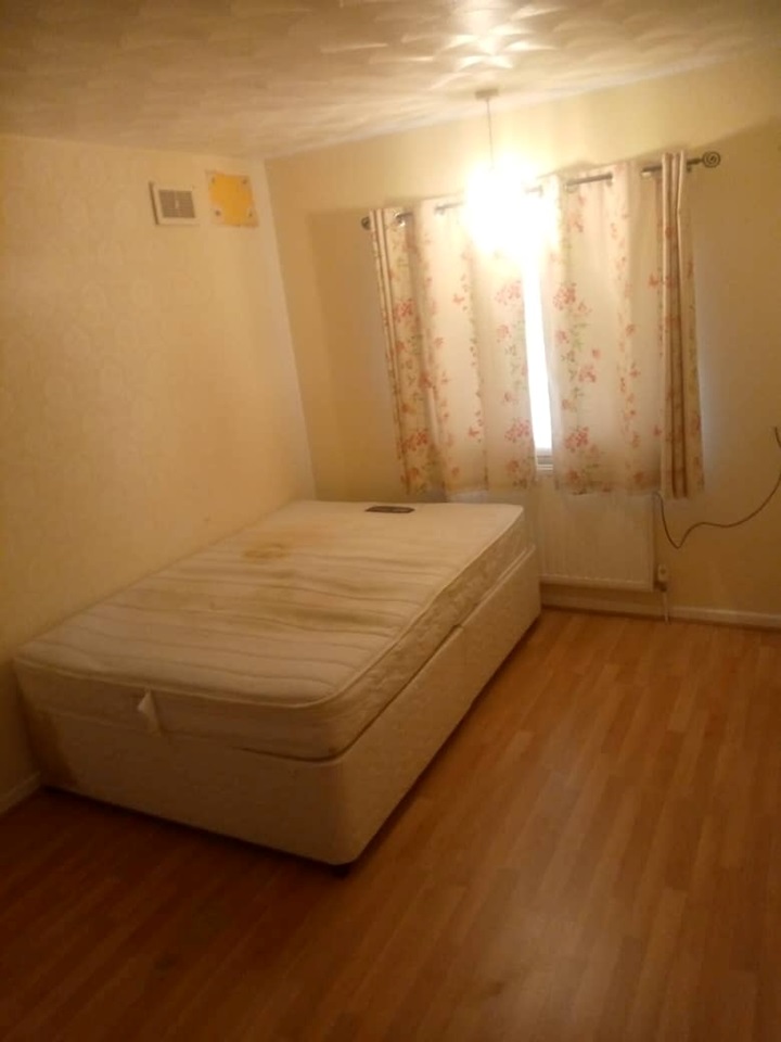 Additional image 3 of 3 Bed Semi-Detached House, Kiln Road, S61, N1 7GU