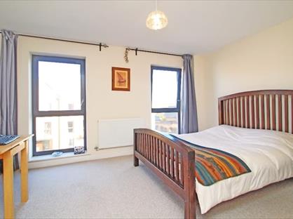 Room in a Shared House, Churchill Road, UB10