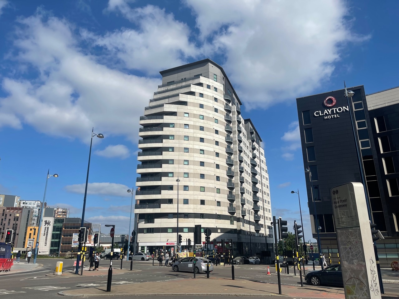 Birmingham 2 Bed Flat, Masshouse Plaza, B5 To Rent Now for £1,350.