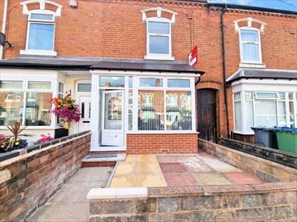 4 Bed Semi-Detached House, Milcote Road, B67