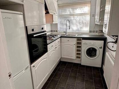 2 Bed Terraced House, Caroline Street, SK3