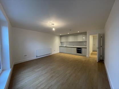 2 Bed Flat, Vale Road, L23