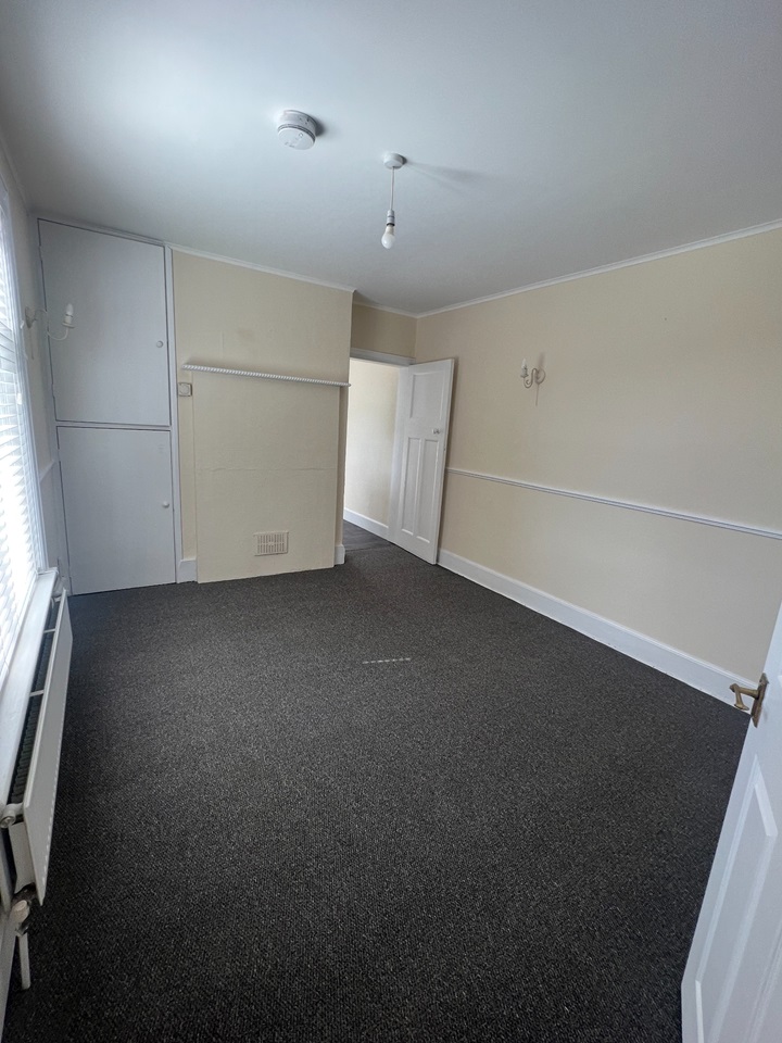Southampton 3 Bed SemiDetached House, Anglesea Road, SO15 To Rent