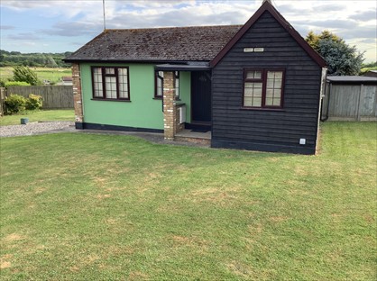 2 Bed Bungalow, Fourth Ave, SS5