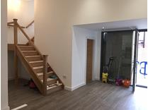2 Bed Flat, Midghall Street, L3