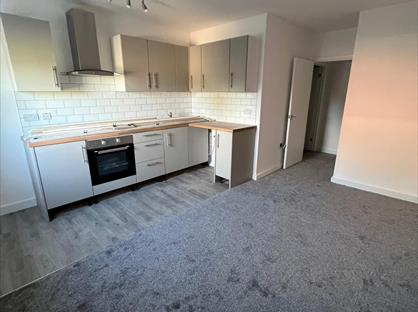 1 Bed Flat, Manchester, M40