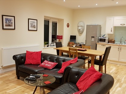 2 Bed Flat, Tremena Road, PL25