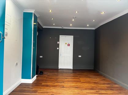 1 Bed Terraced House, Cowbridge Road East, CF5