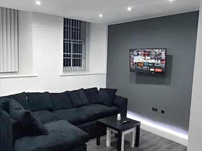 1 Bed Flat, Peckover Street, BD1