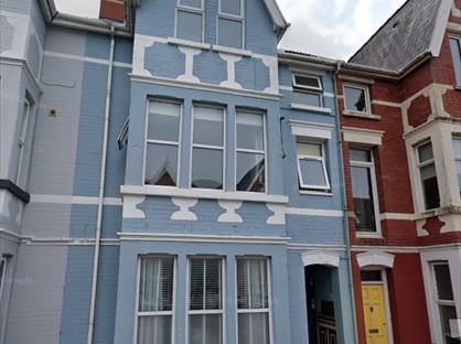 1 Bed Flat, Mary Street, CF36