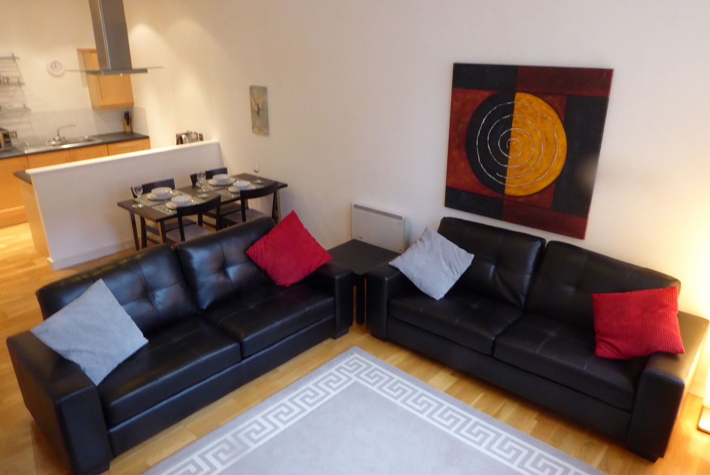 2 Bed Flat, Newton Street, M1 photo 2