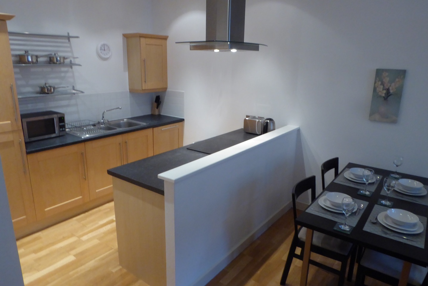 2 Bed Flat, Newton Street, M1 photo 4