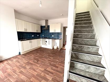 2 Bed Flat, High Street, B70