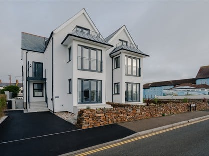 2 Bed Flat, Downs View, EX23