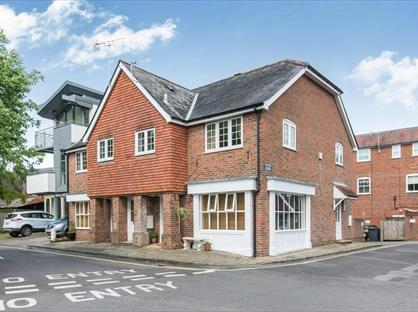 2 Bed Flat, Newton Lane, SO51