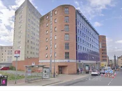 2 Bed Flat, Blackfriars Road, G1