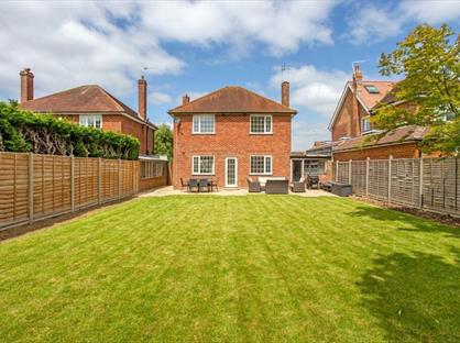 3 Bed Detached House, Green Lane, SL4